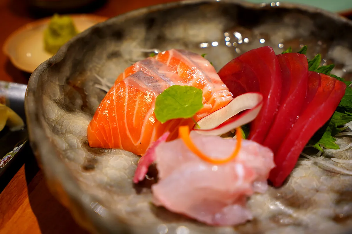 幸味ダイニングの刺身料理