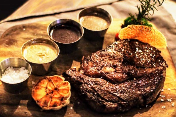 EMM's French Bistro（Do Quang店）