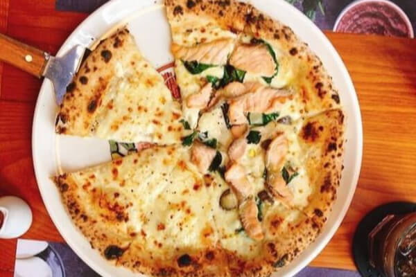 ピザ アマルフィー（Pizza Amalfi）