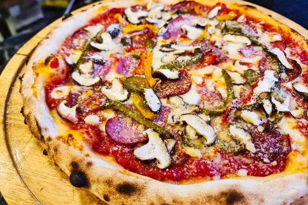 ピザ・レアル（Pizza Reale）|2区