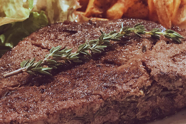 ボンジュールレスト（Bonjour Resto）｜ビンタン店