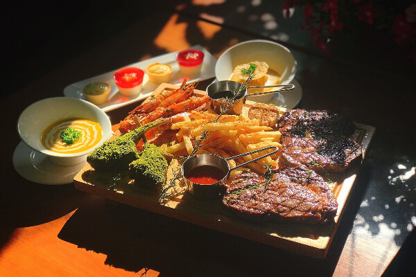 トッピングビーフ（Topping Beef）｜グエンティミンカイ店