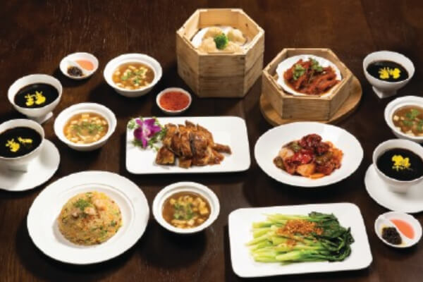 ンゴーダイニング（Ngo Dining）
