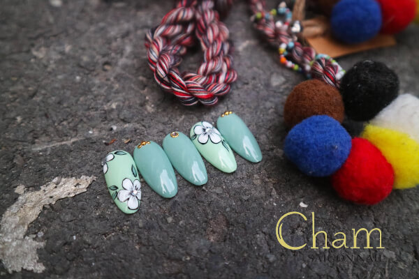 Cham Nail(チャムネイル)