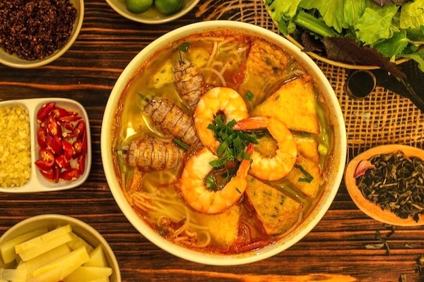 バータイン（Ba Thanh）